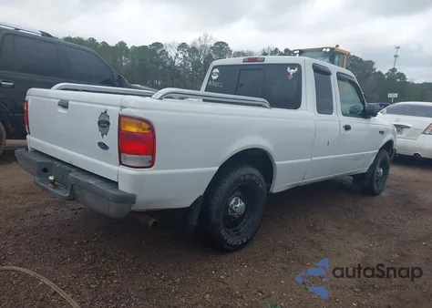 1999 Ford Ranger Xlt z USA, uszkodzony, nr VIN 1FTYR14X8XTA31172